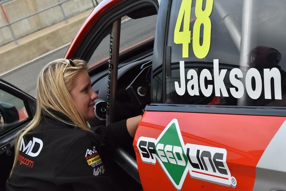 2018年9月19日-助力btcc-ollie-jackson-18.jpg