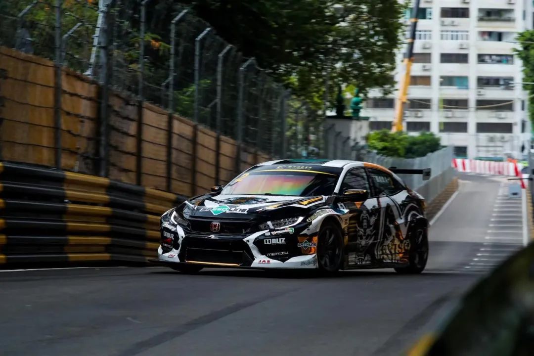 2021年11月22日 英国SPEEDLINE助力第68届澳门东望洋大赛 (14).jpg