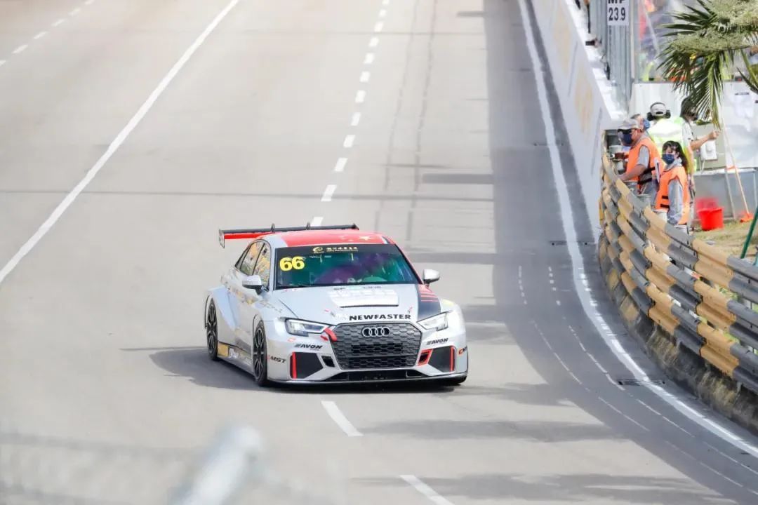 2021年11月22日 英国SPEEDLINE助力第68届澳门东望洋大赛 (17).jpg