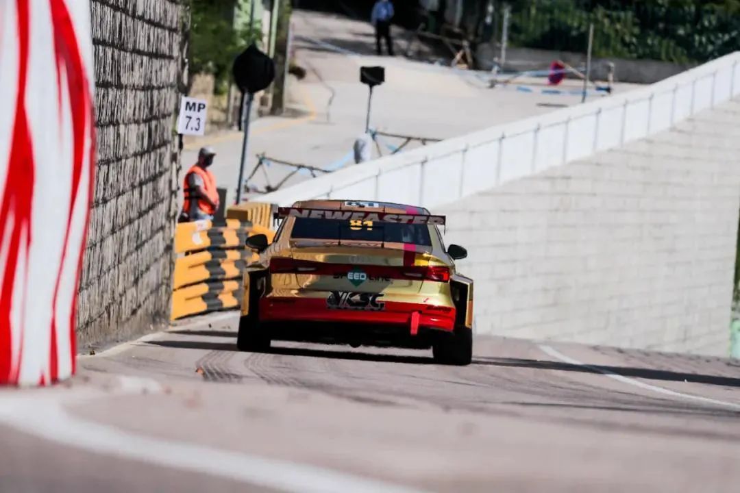 2021年11月22日 英国SPEEDLINE助力第68届澳门东望洋大赛 (30).jpg