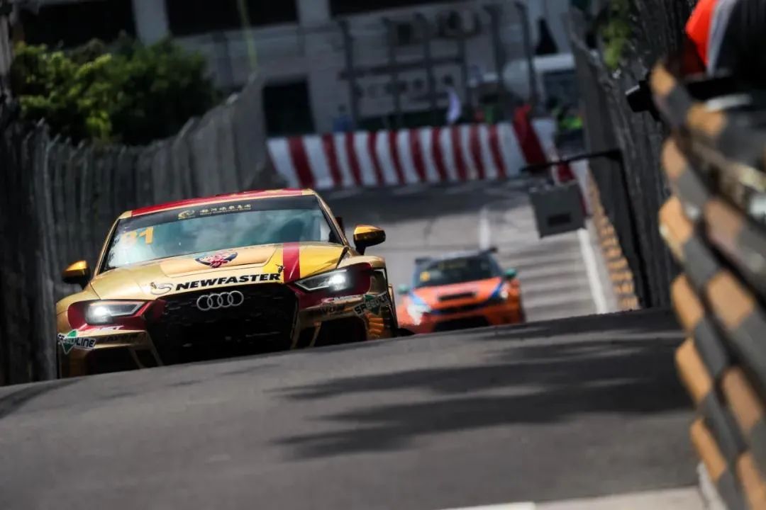 2021年11月22日 英国SPEEDLINE助力第68届澳门东望洋大赛 (9).jpg