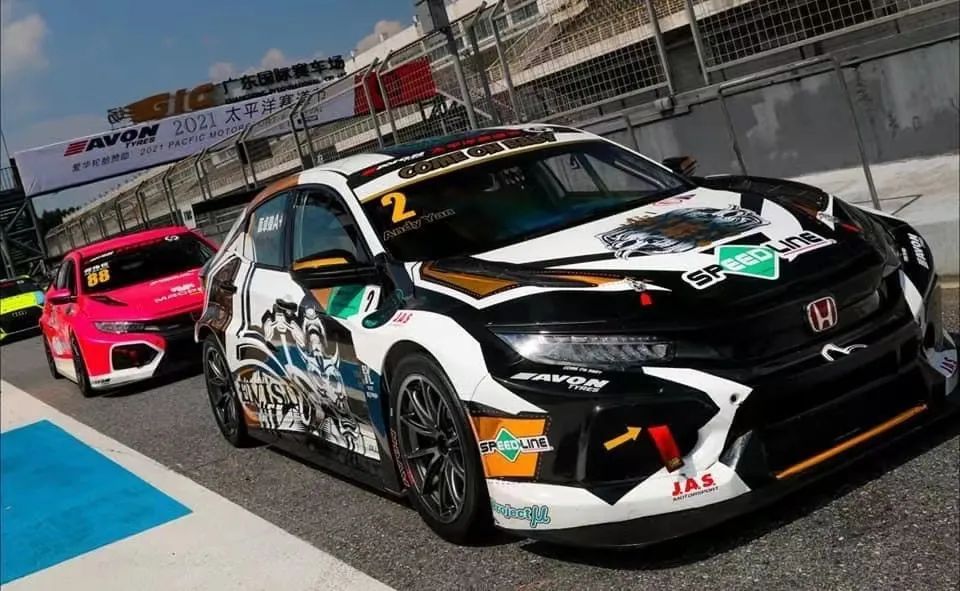 2021年8月3号    太平洋赛车道助力甄卓伟 (13).jpg