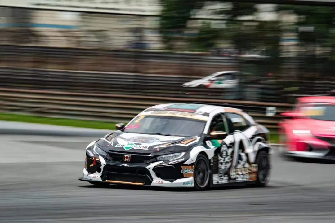 2021年8月3号    太平洋赛车道助力甄卓伟 (23).jpg