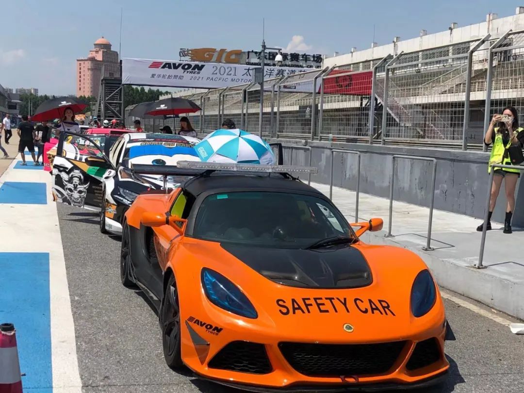 2021年8月3号    太平洋赛车道助力甄卓伟 (7).jpg