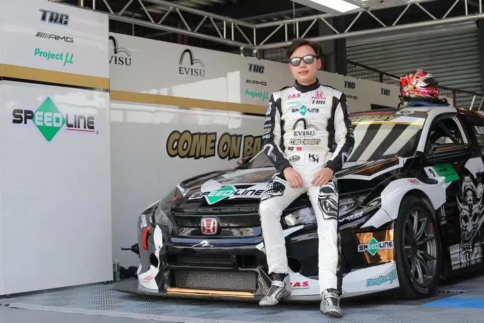 2021年8月3号    太平洋赛车道助力甄卓伟 (9).jpg