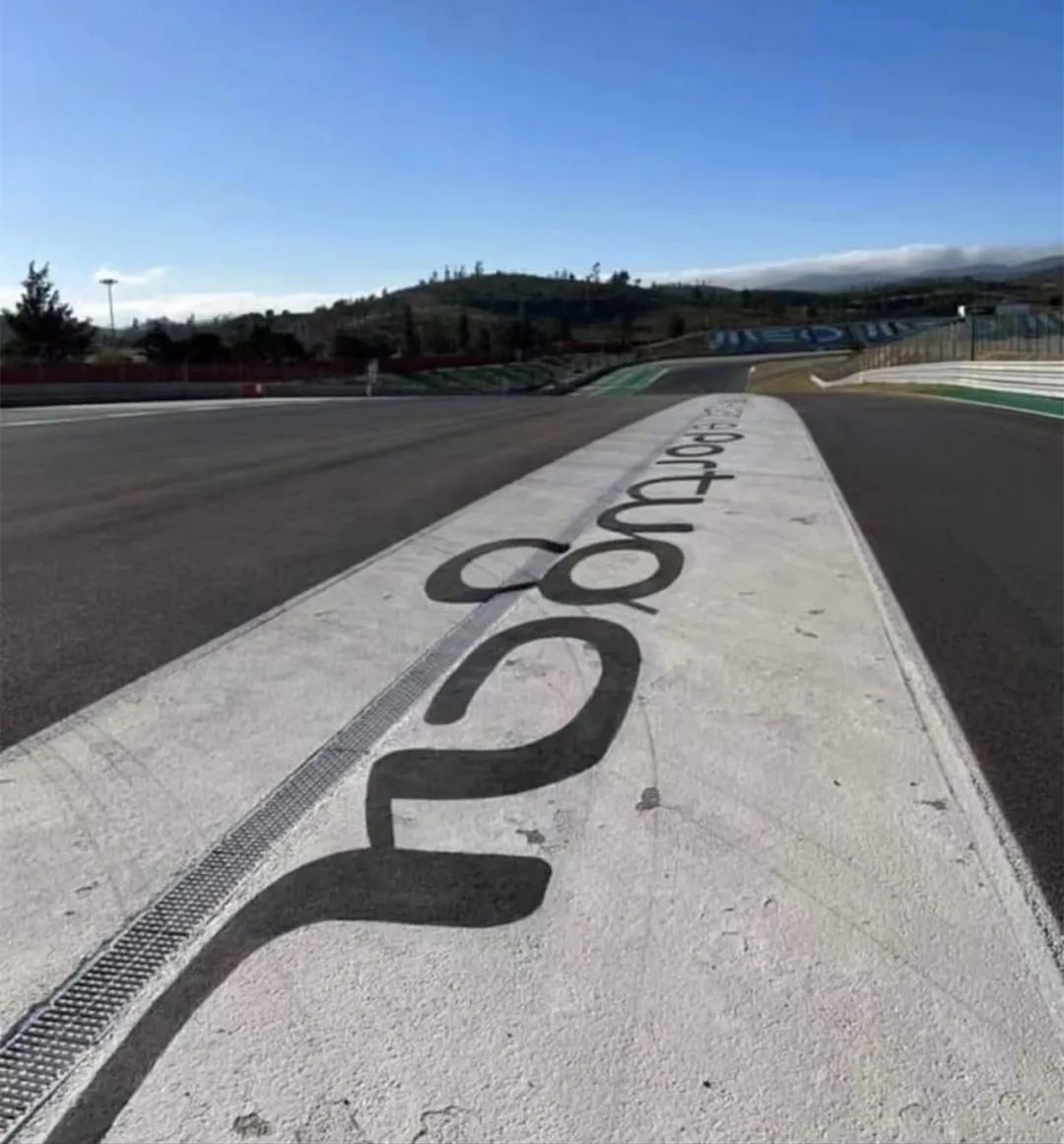 2022年7月12日 SPEEDLINE牵手香港车手参战葡萄牙24小时耐力赛勇夺亚军 (21).jpg