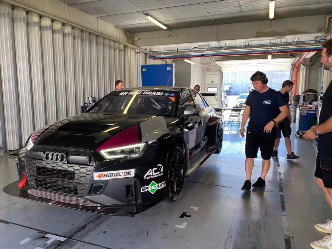 2022年7月12日 SPEEDLINE牵手香港车手参战葡萄牙24小时耐力赛勇夺亚军 (22).jpg