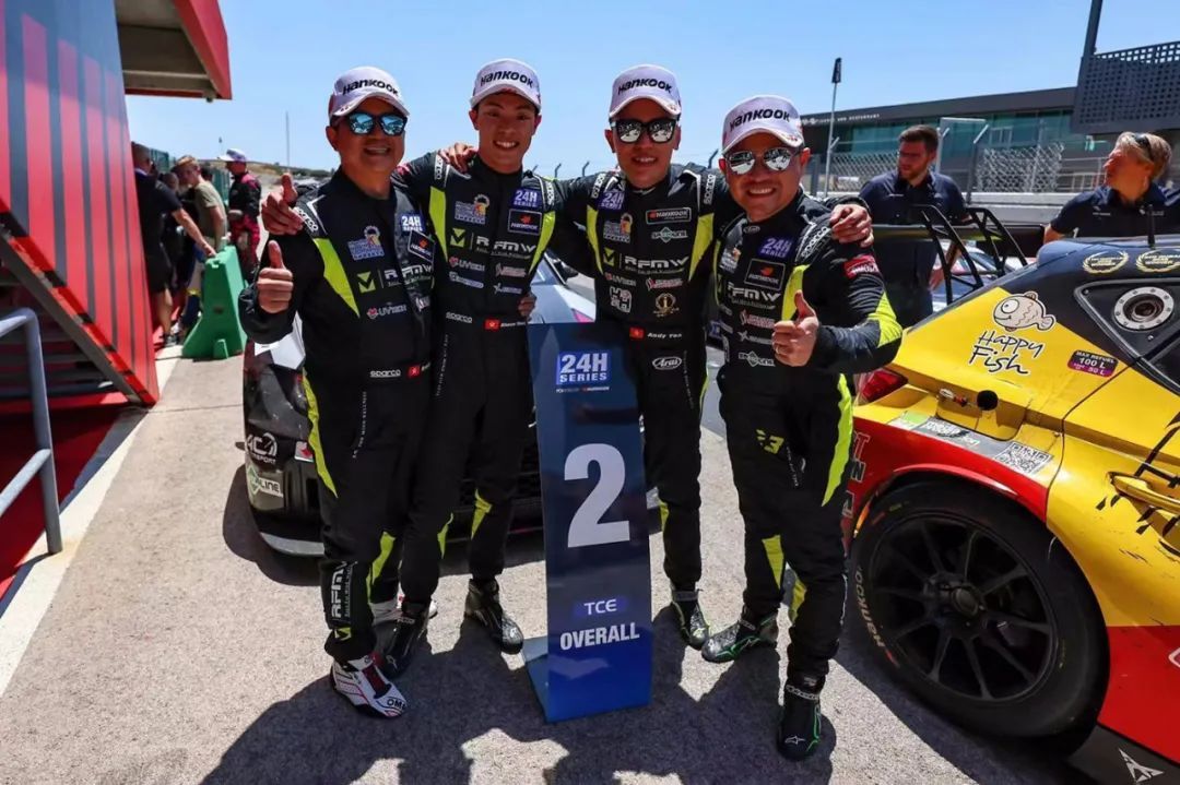 2022年7月12日 SPEEDLINE牵手香港车手参战葡萄牙24小时耐力赛勇夺亚军 (26).jpg